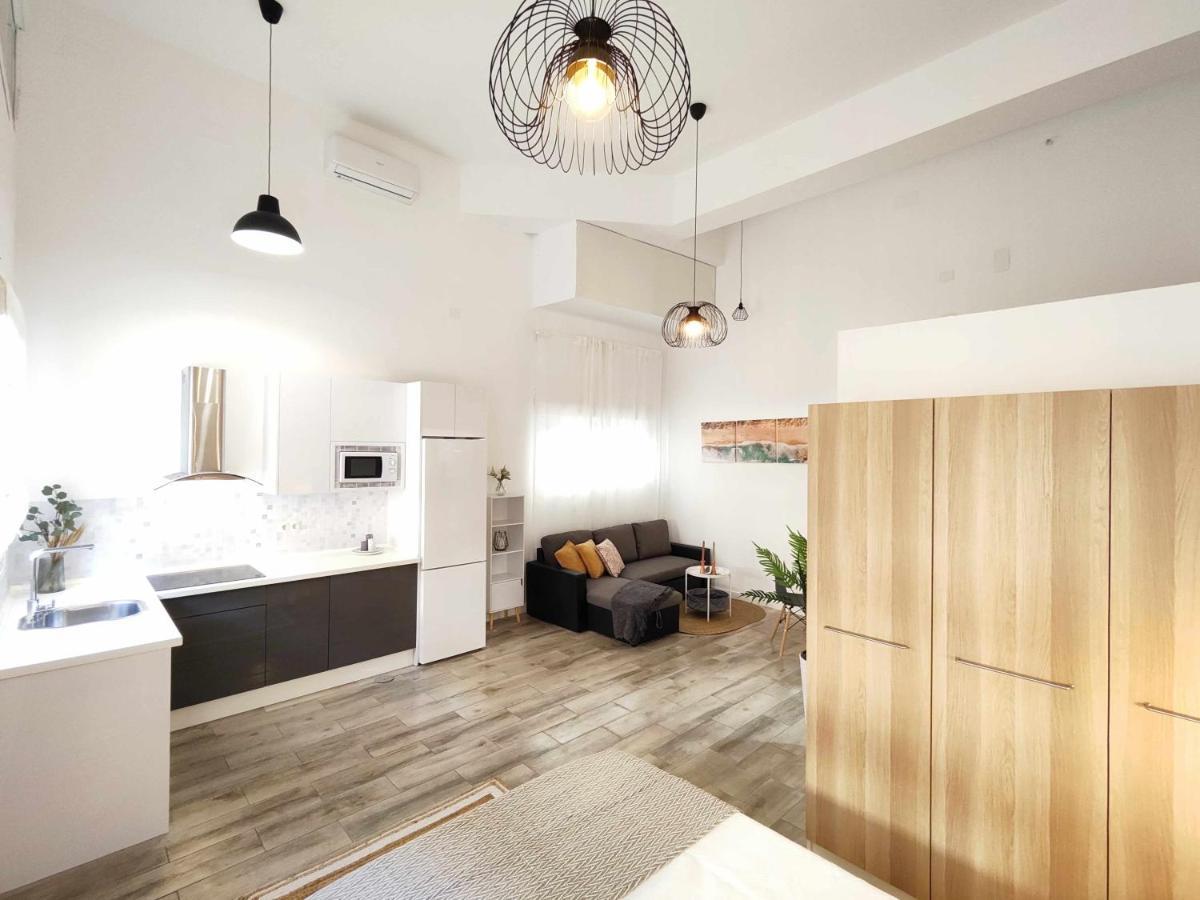 La Victoria Suites Malaga Luaran gambar