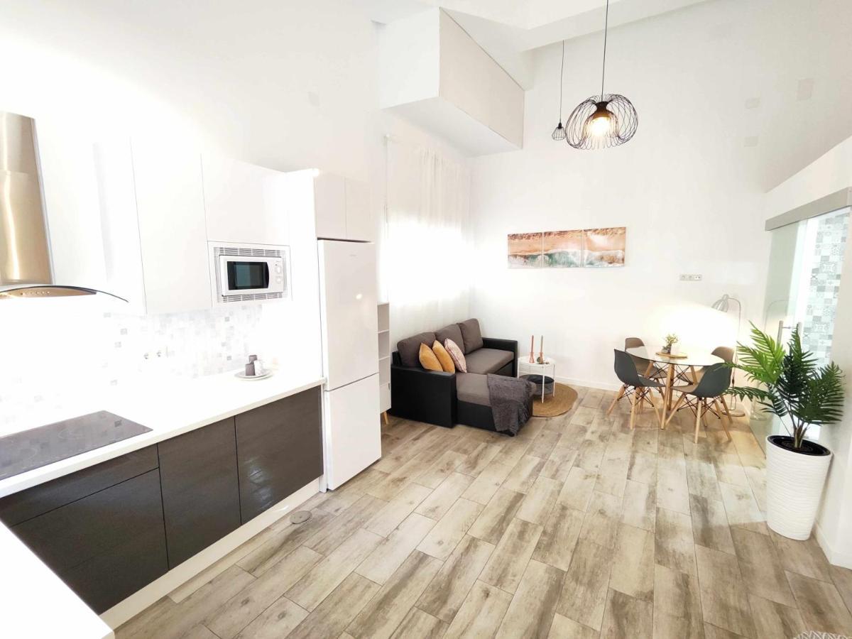 La Victoria Suites Malaga Luaran gambar