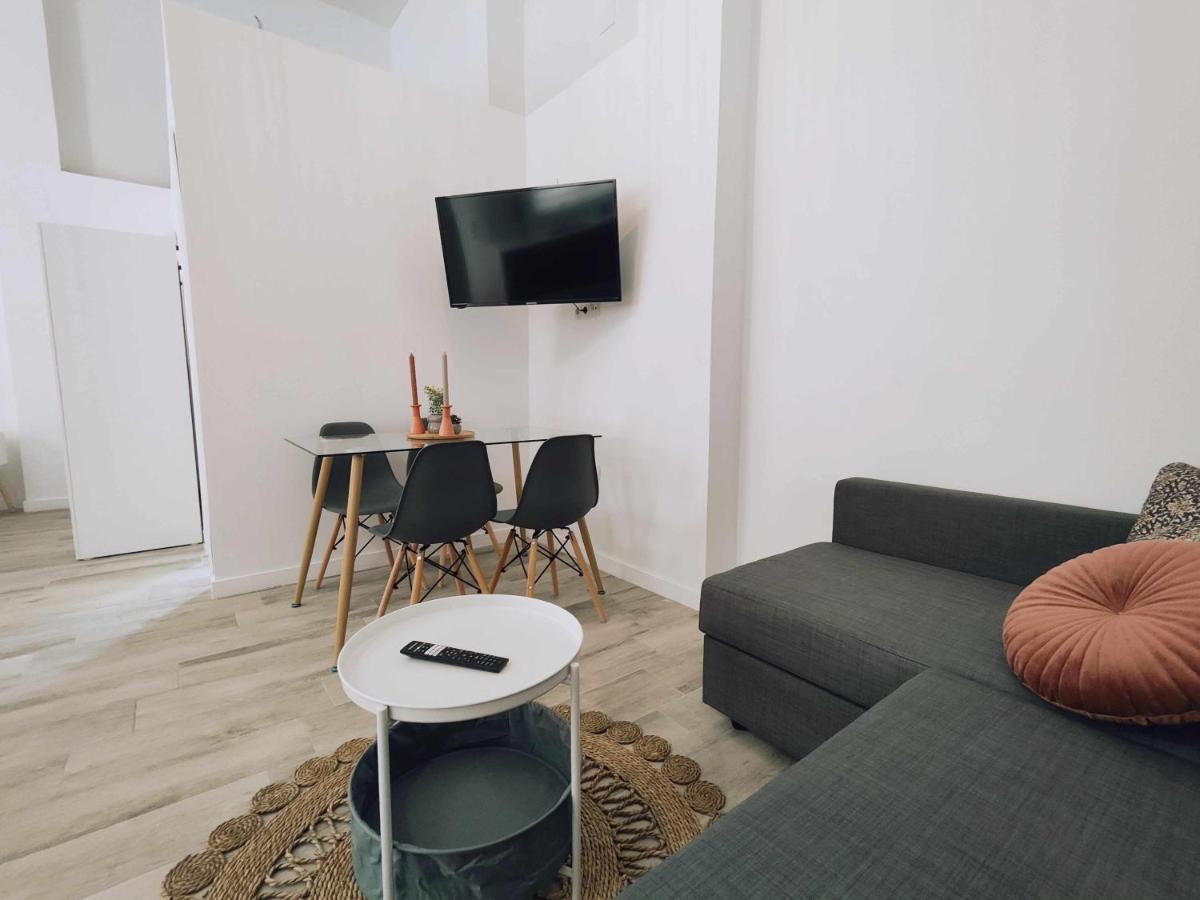 La Victoria Suites Malaga Luaran gambar