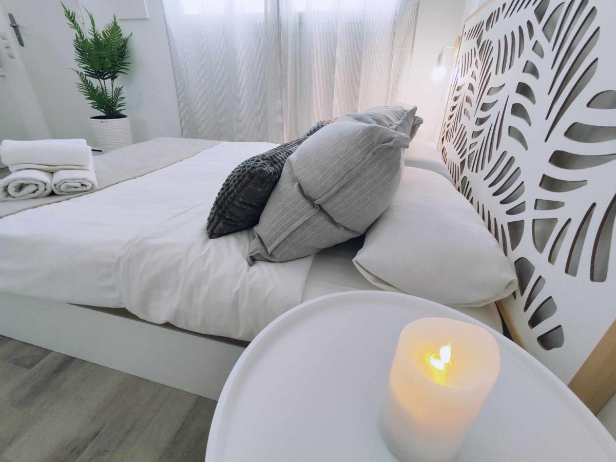 La Victoria Suites Malaga Luaran gambar